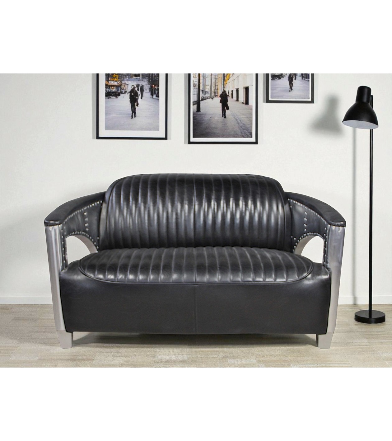 Aviator Sofa aus schwarzem Leder und Metall "Byrd" Aviator Sofa aus schwarzem Leder und Metall "Byrd"