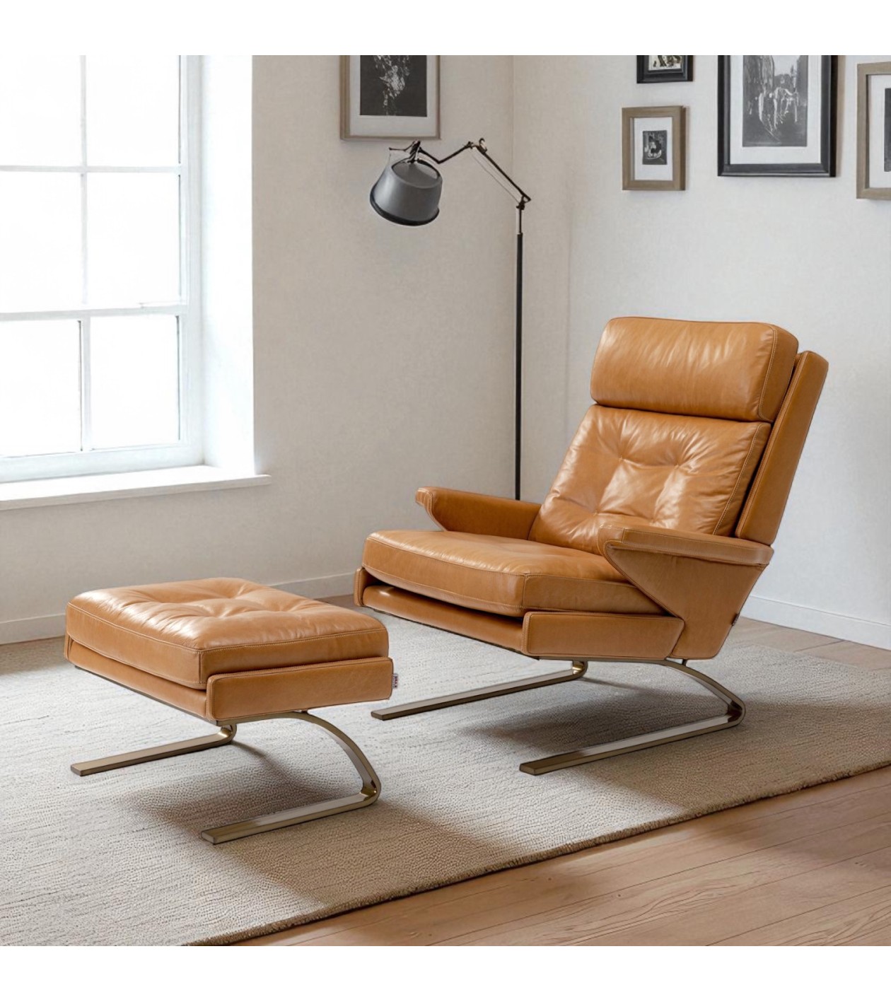 Design-Sessel und Fusshocker aus hellbraunem Leder und Metall "Leopold"