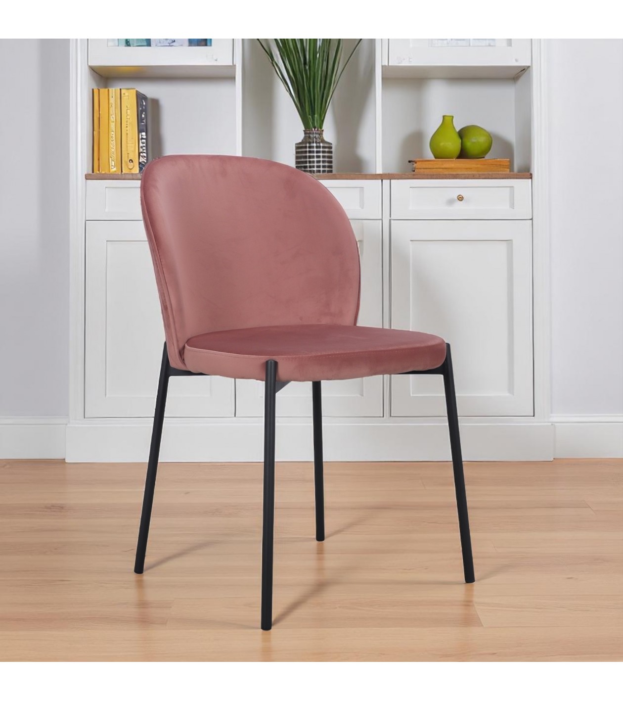 Chaise velours rose pieds métal "Tudor"