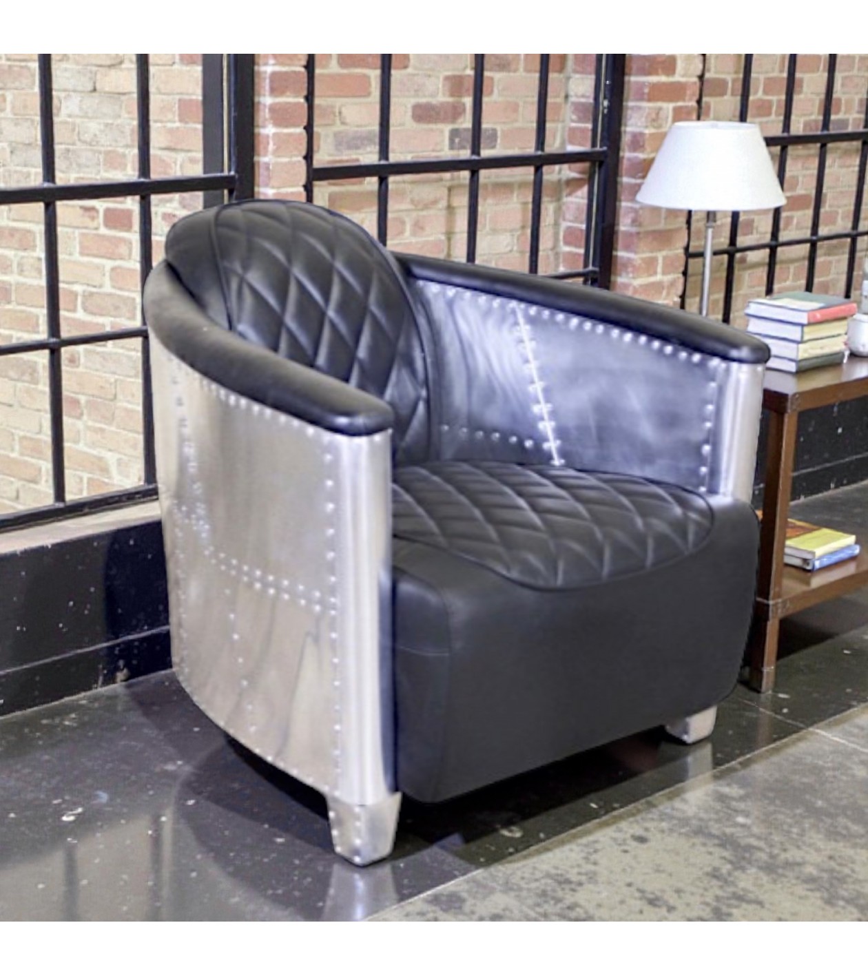 Fauteuil aviateur cuir noir coutures losanges - modèle Betty